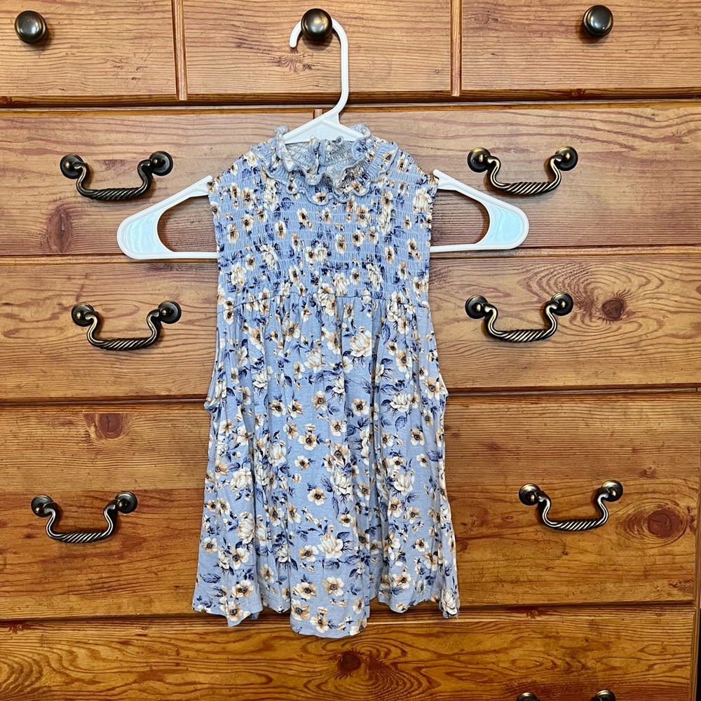Floral print tank from Francesca’s, Size XS - Picture 1 of 3